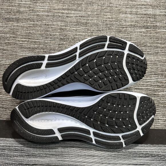 Nike Air Zoom Pegasus 38 CW7358-004 Black Running Shoes Sneakers - Womens Size 8 - Picture 12 of 14